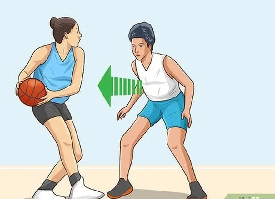 ステップ3確認してください 'push' your attacker wide by stopping your attacker from getting close to the net by: