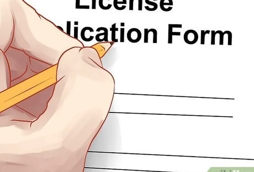 ステップ5銃ディーラーに記入します's license application form.